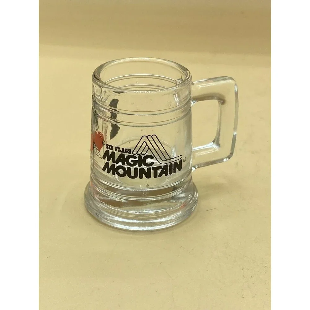 Six Flags Magic Mountain CA Amusement Park Clear Glass Shot Glass Mini Stein